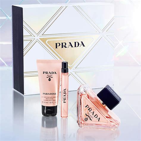 prada mondmasker|prada perfume set.